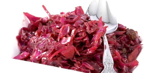 Салат из красной капусты с уксусом