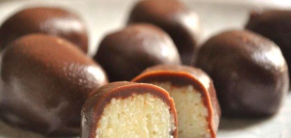 Шоколадно-кокосовые конфеты