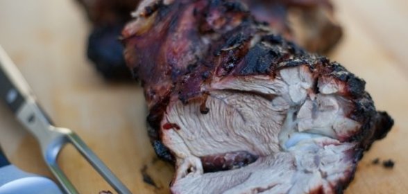 Плечо ягненка на гриле