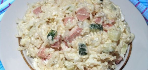 Салат с мивиной