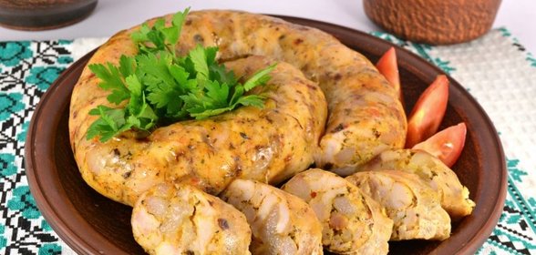 Домашняя куриная колбаса с паприкой и прованскими травами