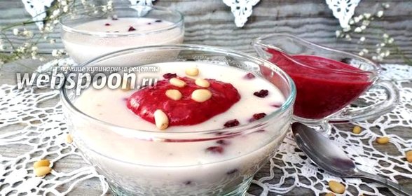 Овсяный кисель с тимьяном и с брусничным песто