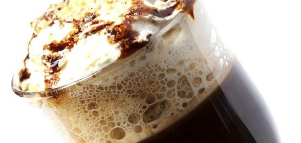 Коктейль из рома с какао-ликером