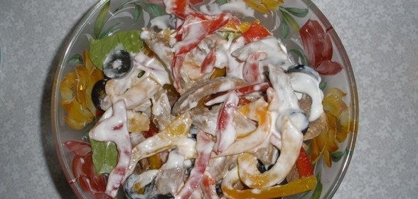 Салат с языком и перцем