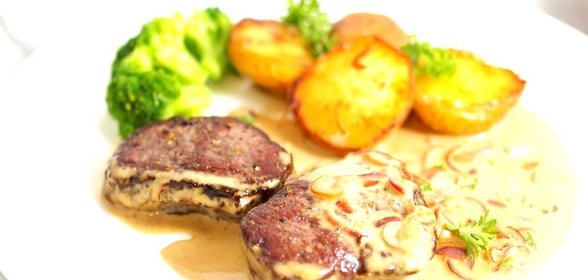 Стейк Диана