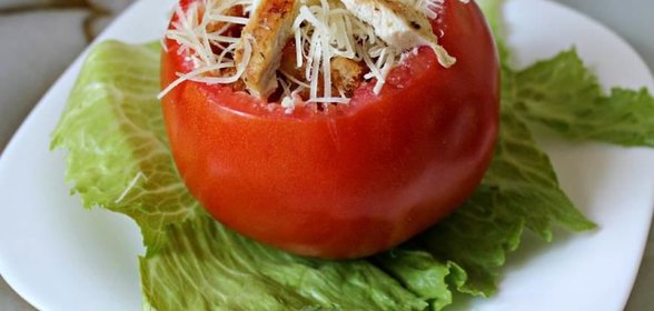 Салат Цезарь в томате