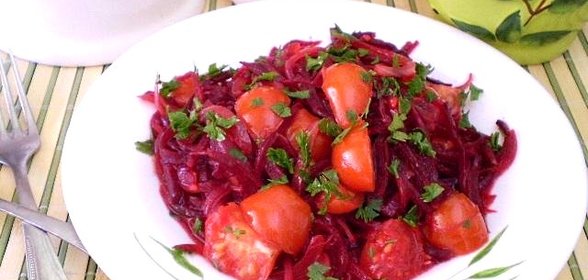 Тушенная свекла с винным уксусом