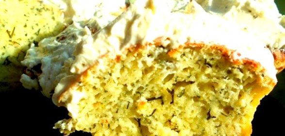 Маффины с зеленью и сыром