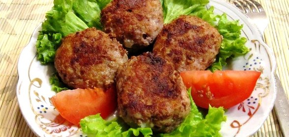 Мясные котлеты с добавлением кабачка