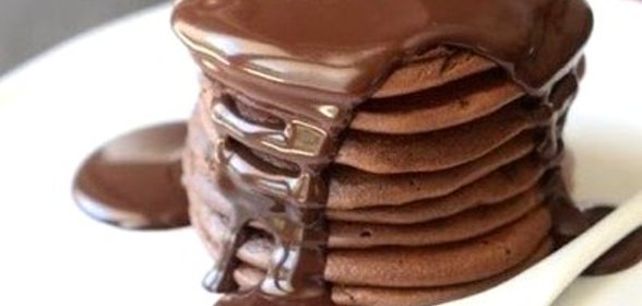 Быстрые шоколадные оладьи