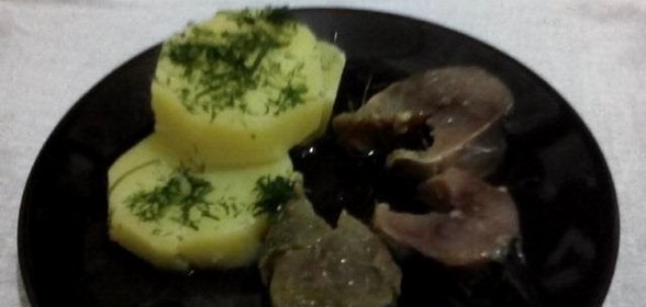 Маринованная скумбрия с укропом