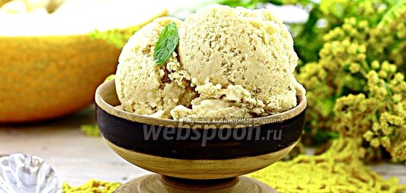 Сливочное мороженое с дыней