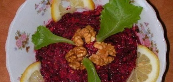 Орехово-свекольная закуска по-грузински