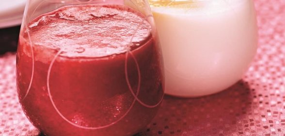 Напитки с минеральной водой: малиновый напиток, ласси с минеральной водой