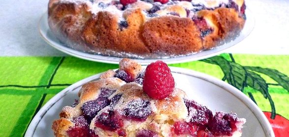 Пирог с малиной