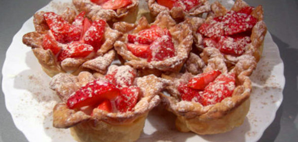 Клубничные корзинки (тарталетки) со сливочным желе