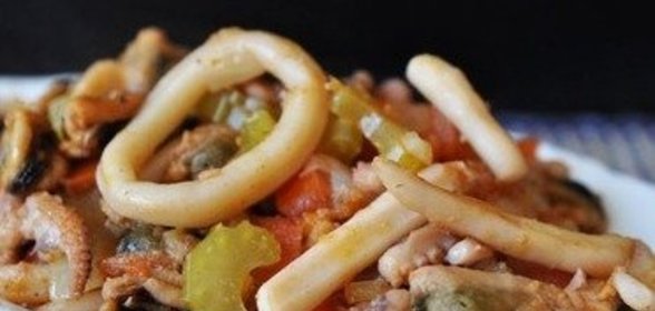 Морской коктейль в мультиварке