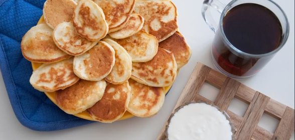 Оладьи на кефире с яйцом и сыром