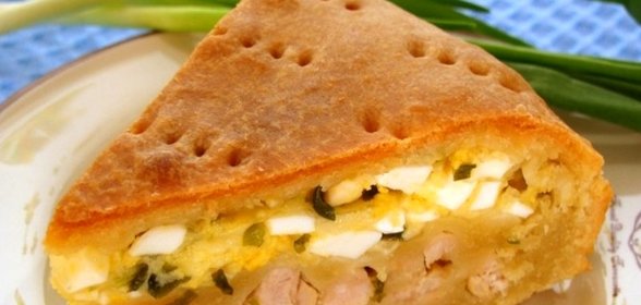 Пирог с луком и сыром