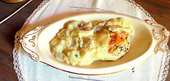 Тушеная курица по-нормандски
