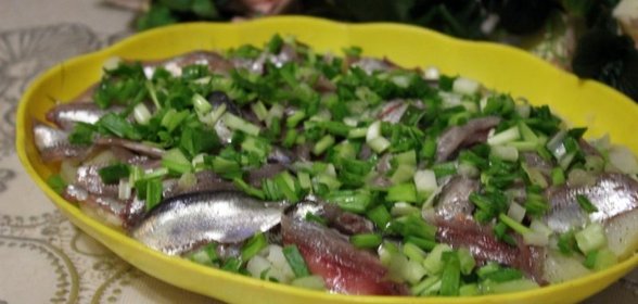 Прибалтийская закуска из кильки и картофеля