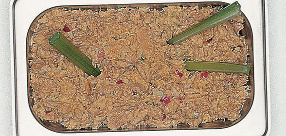 Салат с тунцом