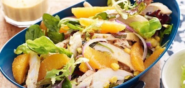 Салат с курицей и апельсинами