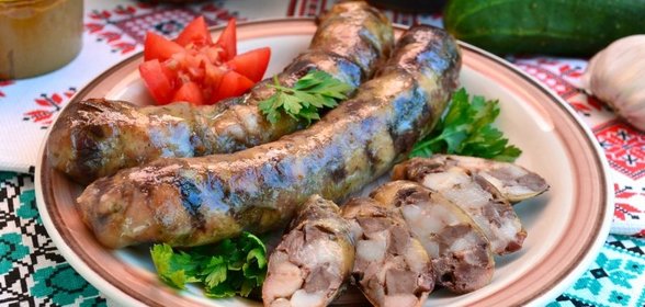 Домашние колбаски из курицы и свиного сердца