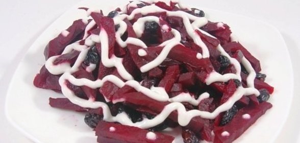 Свёкла с изюмом