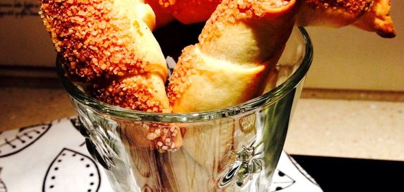 Сладкие рулетики с сухофруктами