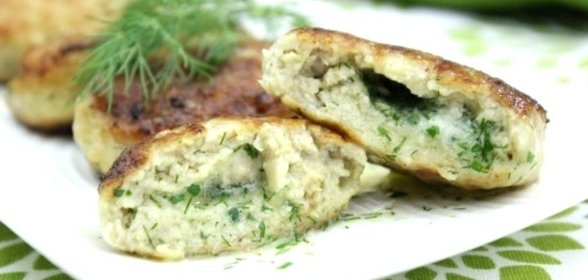 Котлеты куриные с начинкой