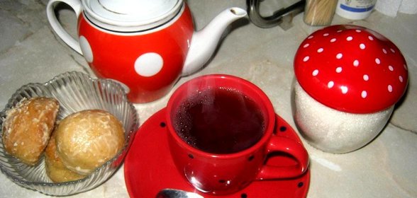 Чай с корочками апельсина и корицей