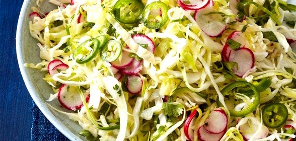 Салат из капусты и редиса