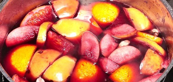 Рождественский пунш с яблоками, элем и хересом