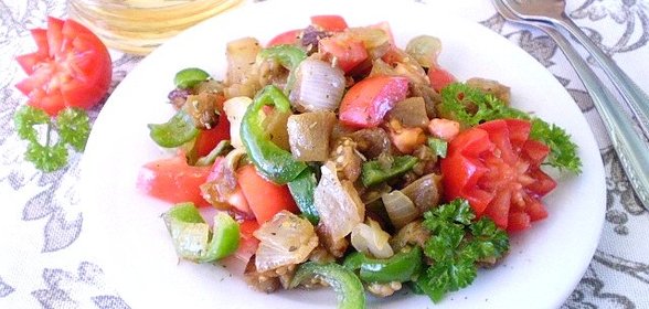 Салат из баклажанов и болгарского перца