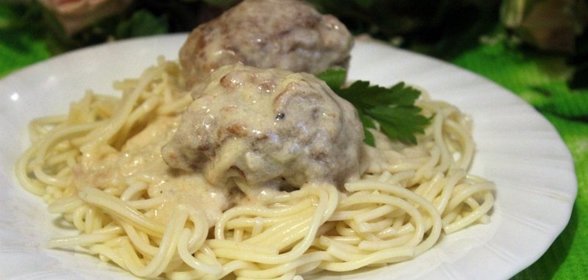 Котлеты в молочном соусе