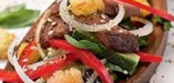 Теплый салат с уткой