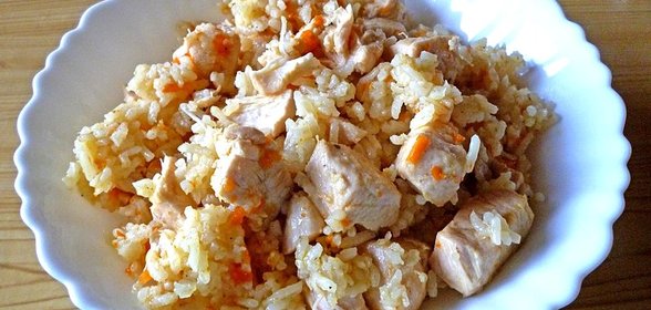 Плов с куриным филе в мультиварке