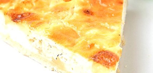 Тарт с сыром и луком