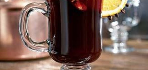 Глинтвейн с медом и апельсином