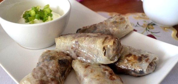 Нэм с мясом и грибами