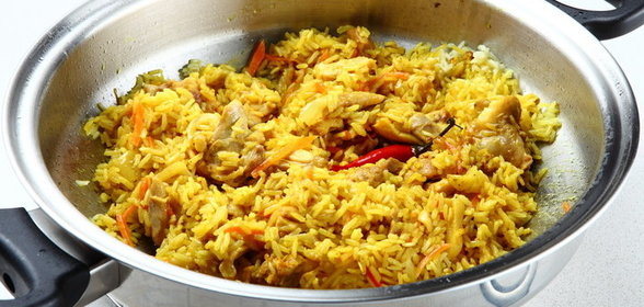 Курица карри с рисом и овощами