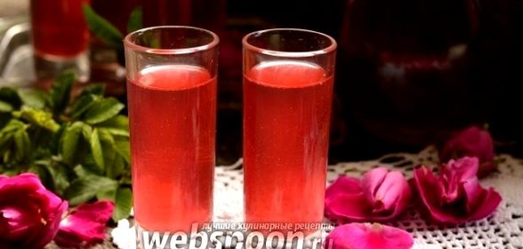 Ликёр из лепестков розы