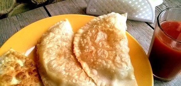 Чебуреки из заварного теста с водкой