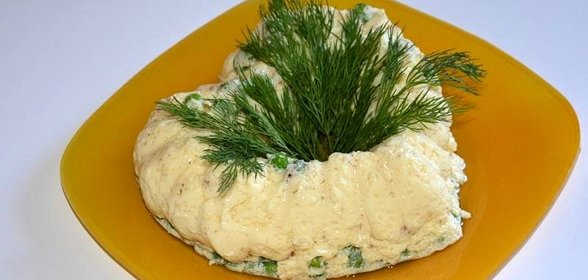 Омлет с зеленым горошком