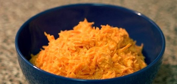 Морковка с чесноком