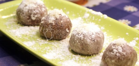 Десерт с изюмом и чечевицей