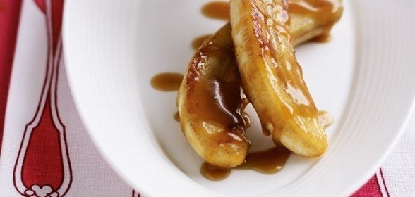 Бананы в карамельном соусе