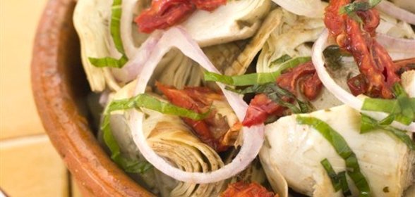 Испанский артишок с паприкой