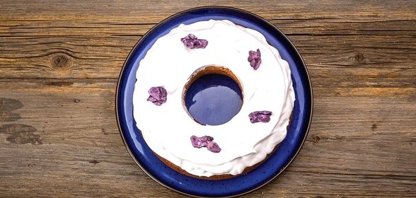 Фиалковый кекс